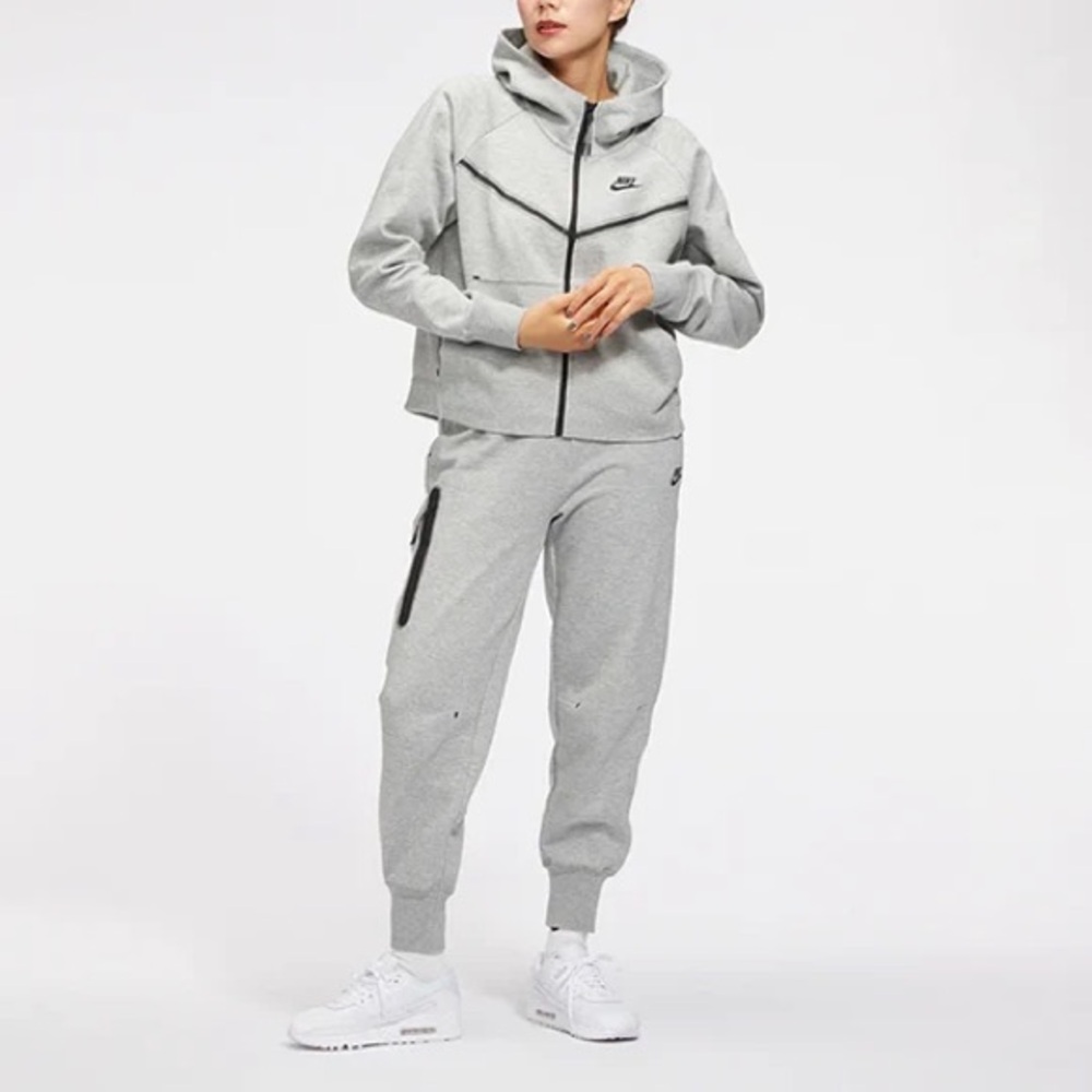 Nike Sportswear Tech Fleece Zipper Slim Fit Jogger Sweatpants